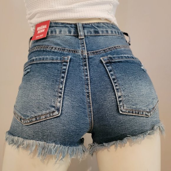 Distressed Frayed Bottom Shorts - Picture 4 of 5